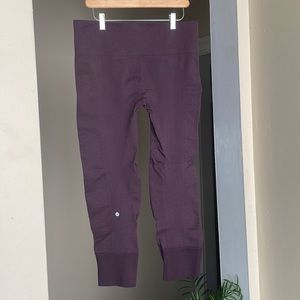 Lululemon Purple Capris Leggings